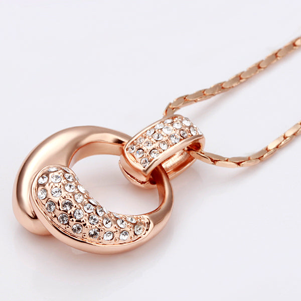 Elegant Halo Pendant-6